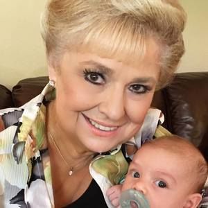 Meet your Posher, Sheri